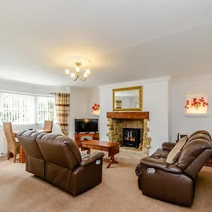 https://the-bolthole-whitby.yorkshirehotels.net